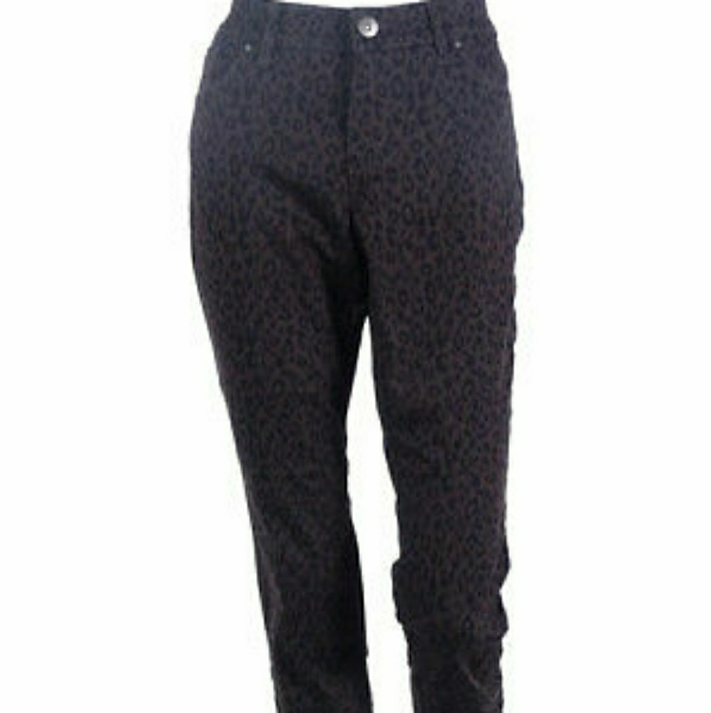 Like new grey and black Animals print jeans